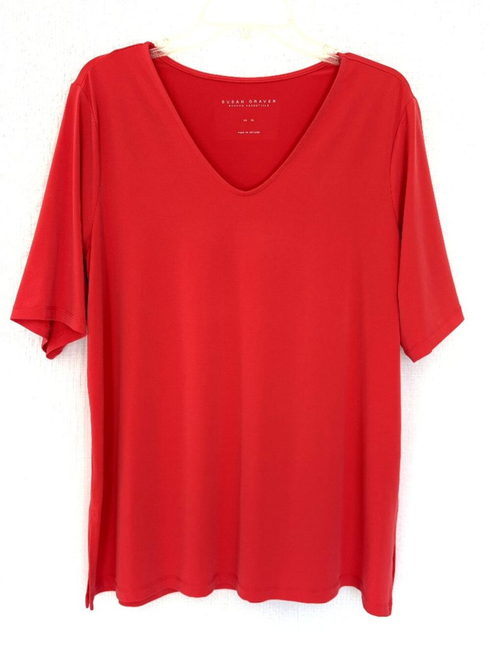SUSAN GRAVER MODERN ESSENTIALS Coral Pop Liquid Knit Tunic Top